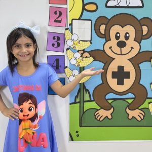 Joguinho divertido com o macaquinho da soma!
