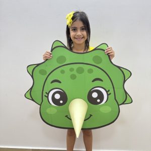 Atividade divertida com dinossauro!